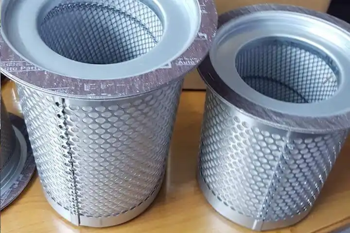 Phụ tùng máy nén khí trục vít các loại 12 Phụ tùng máy nén khí trục vít - Lọc tách